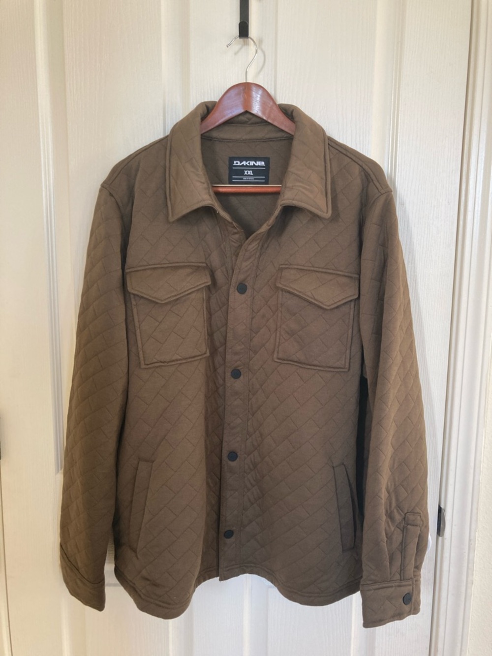 Dakine Quilted Shirt Jacket in Olive Brown men’s XXL